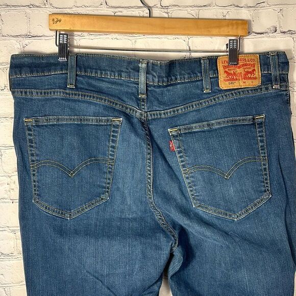 Levi’s 541 Men’s Athletic fit Medium Wash Jeans Denim size W44 x L32 - Picture 4 of 8